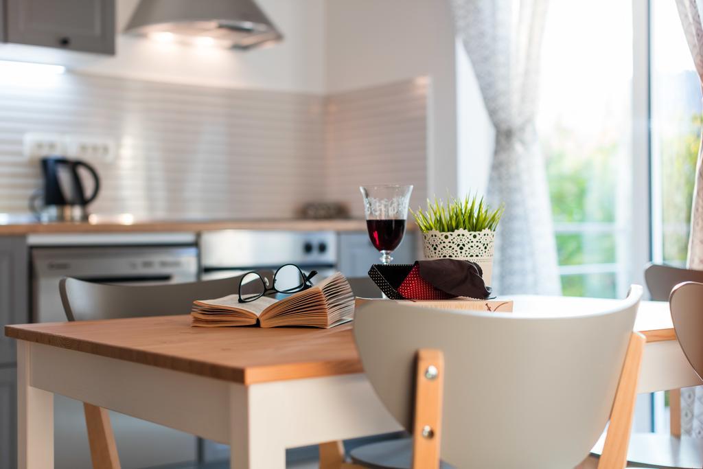 Apartments Zambarlin Komiza Luaran gambar